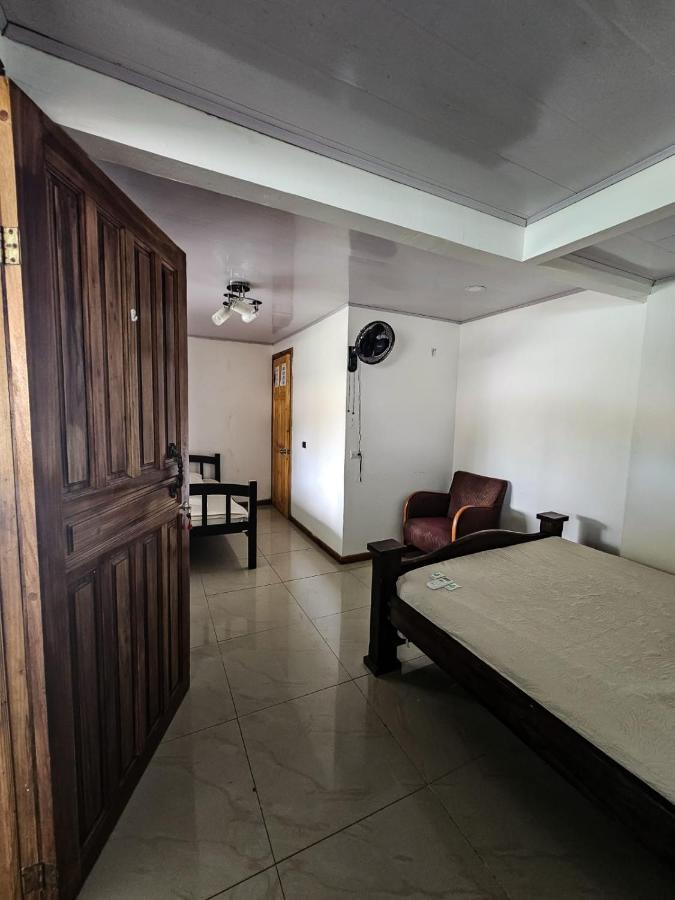 Hotel Liah'S Tortuguero Exterior photo