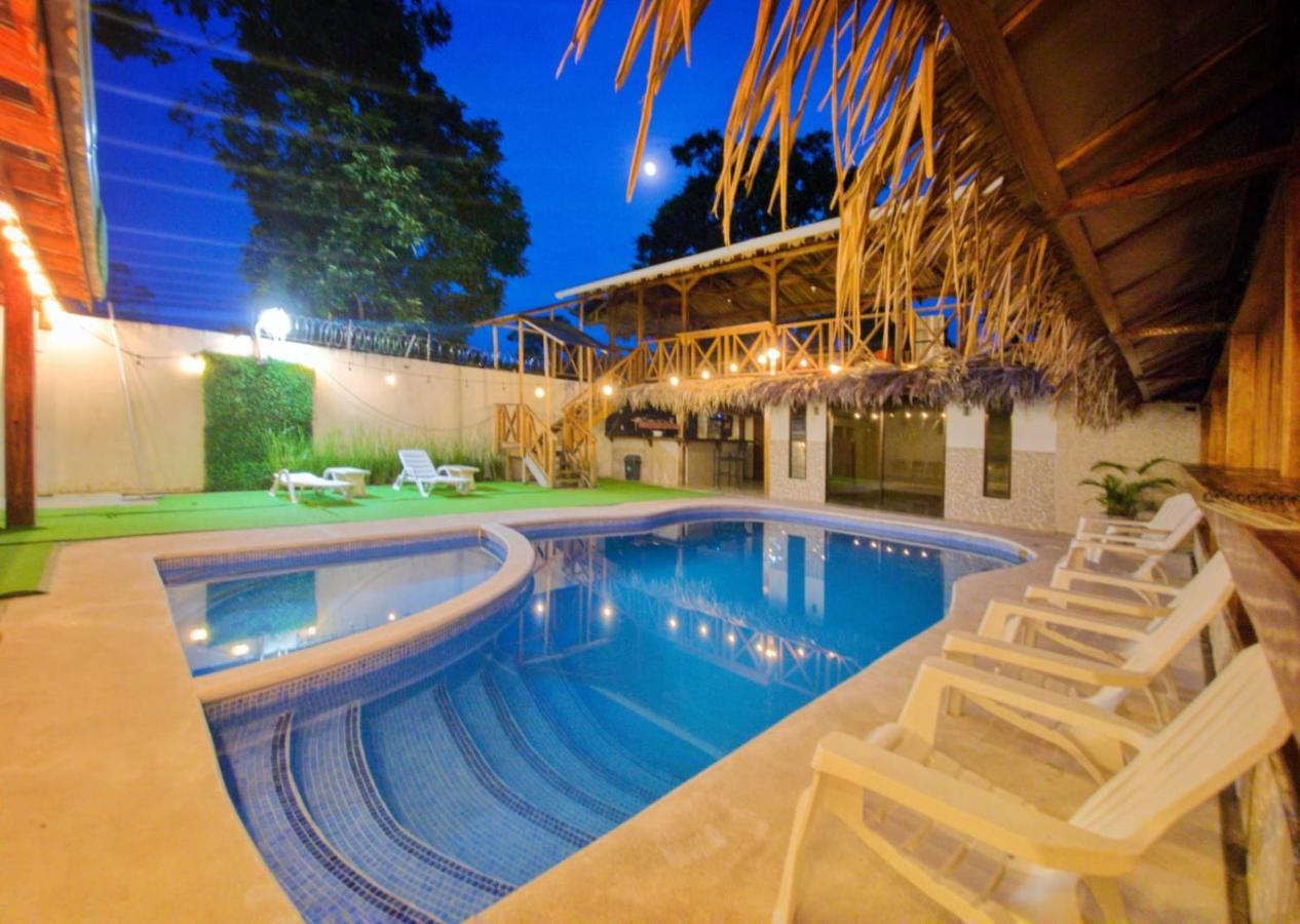 Hotel Liah'S Tortuguero Exterior photo